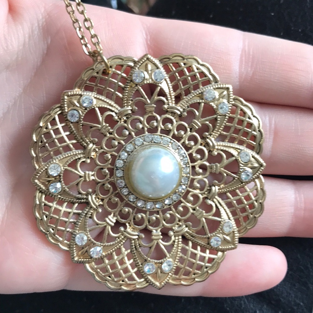 THREE NECKLACE BUNDLE